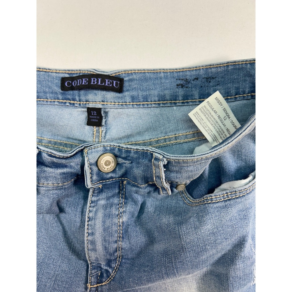 Code Bleu Women Light Wash Straight Leg Crop Jeans Button Hem Size 12 - Picture 2 of 7